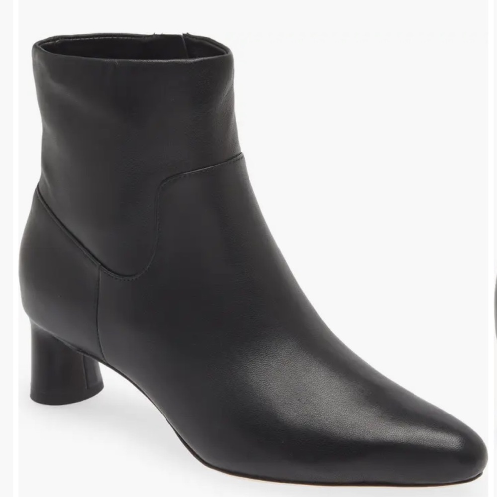 Vince Hela Bootie US7.5